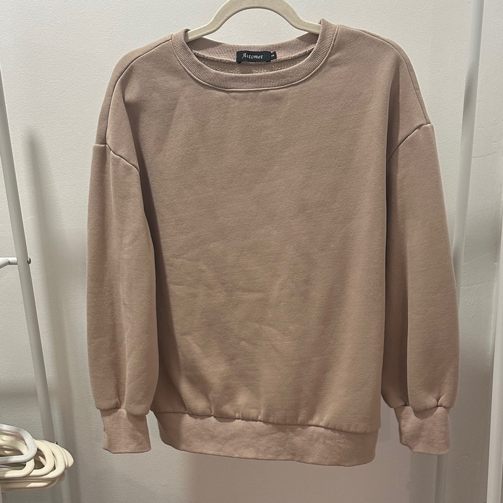 H&M Tan Crewneck Sweater